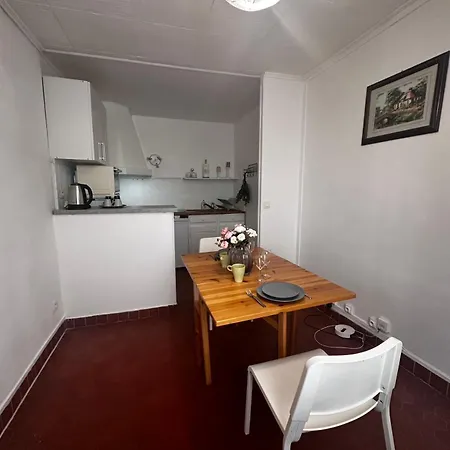 Apartment Au Coeur Du Pantheon Paris